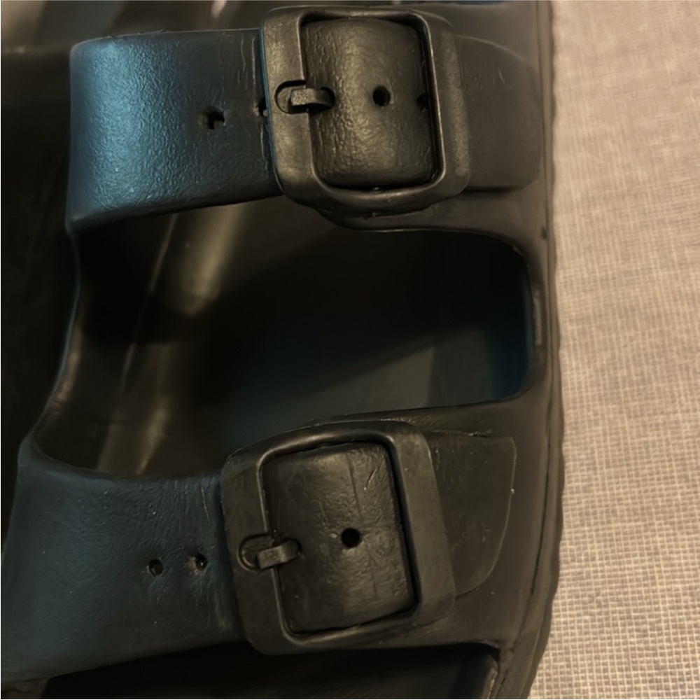 Crane Black Lightweight Sandals sz 10 - Picture 3 of 8